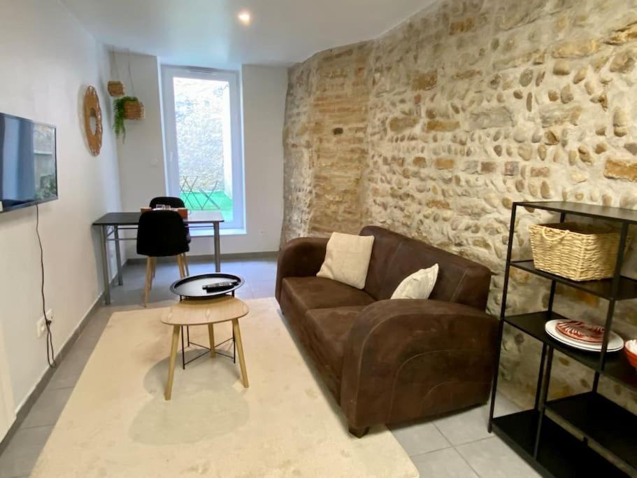 Vaste Appartement Renove - Centre Ville بور أو بريس المظهر الخارجي الصورة